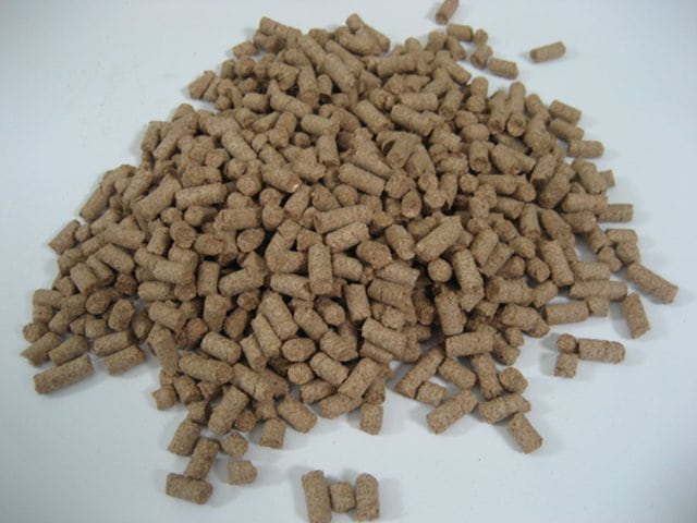 تصویر 1 از کود مرغی تازه منبع طبیعی مواد آلی